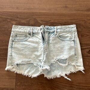 Light wash jean shorts